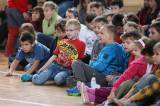 5G6H6835: Stříbrný paralympionik Leoš Lacina navštívil děti v Základní škole Jana Palacha