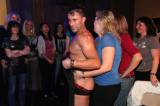 5G6H4059: Foto: Ženy a dívky v restauraci Palma dostal do varu striptér Max