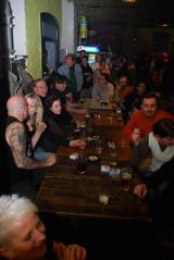 DSC_8641_resize: Foto: V hudebním klubu Česká 1 si v sobotu večer užívali fanoušci metalu a punku