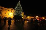 5G6H8094: Foto: Vánoční strom rozsvítili na svátek svaté Barbory také v Kutné Hoře