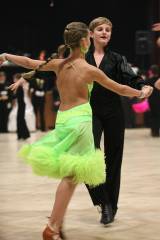 5G6H9183: Na plesovou sezonu jsou připraveny další páry, skončily Taneční 2012