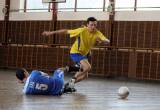 IMG_3557: Foto: Fotbalisté si posezónní volno zpestřili turnajem ve futsale v Ronově nad Doubravou