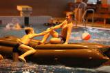 5G6H4173: Z kutnohorského bazénu v sobotu vylovili vánoční kapry