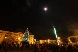 5g6h8828: Novoroční ohňostroj na kutnohorském Palackého náměstí nechyběl ani letos