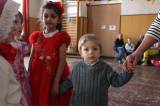 5G6H4410: Foto: Kutnohorskou sokolovnu obsadily děti, užily si tam tradiční karneval