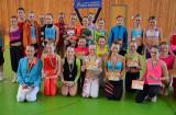 vc122: Děvčata z Fit studia Jitky Brachovcové v domácích závodech vybojovala osmnáct medailí