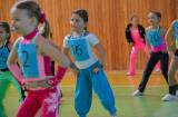 vc160: Foto: Děvčata bojovala v tělocvičně Gymnázia Jiřího Ortena ve Velké ceně Kutné Hory