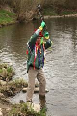 5G6H4568: Vodácká sezona 2013 může začít, v sobotu ve Vrdech odemkli řeku Doubravu