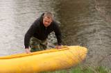 5G6H4598: Vodácká sezona 2013 může začít, v sobotu ve Vrdech odemkli řeku Doubravu