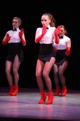 5G6H9070: Foto: V čáslavském Dusíkově divadle tančili žáci Základní umělecké školy