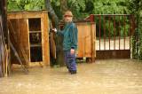 5G6H0739: Foto, video: Rozvodněná Vrchlice v neděli vyplavila osadu Bahýnko