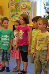 DSC_0513: Děti z MŠ Benešova 7 si v pondělí zazpívaly a rozloučily se s předškoláky