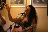5G6H9678: Kavárna Blues Café nabídla hudbu slovenské dvojice Romanika