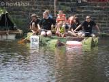 DSCN3639: Foto: První čáslavská neckyáda přilákala na Podměstský rybník plavidla i diváky