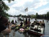 DSCN3671: Foto: První čáslavská neckyáda přilákala na Podměstský rybník plavidla i diváky