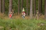 5G6H0413: Foto: Děti musely v paběnickém lese odevzdat své svačiny Otesánkovi!