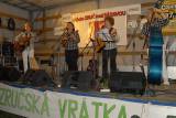 LET5081: Foto: Ve zručském kempu V Rákosí zazněla v sobotu nejen folková hudba