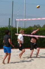 beach125: Volejbalový beach turnaj dvojic mužů se stal kořistí loketského dua Šesták - Heřman