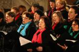 5G6H2753: Foto: Učitelský smíšený pěvecký sbor Tyl zazpíval v kostele sv. Vavřince