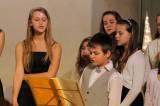 IMG_5401: Foto: Žáci kutnohorské základní umělecké školy zázpívali na Vánočním koncertu