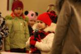 5G6H4162: Foto: Děti z MŠ a ZŠ v Červených Janovicích zazpívaly v kostele sv. Martina