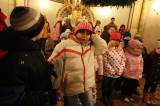 5G6H4241: Foto: Děti z MŠ a ZŠ v Červených Janovicích zazpívaly v kostele sv. Martina