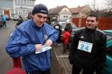 5g6h9004: Foto: V devětadvacátém Silvestrovském běhu ve Svatém Mikuláši zvítězil Dominik Kubec
