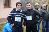 5G6H9024: Foto: V devětadvacátém Silvestrovském běhu ve Svatém Mikuláši zvítězil Dominik Kubec