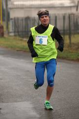 5G6H9320: Foto: V devětadvacátém Silvestrovském běhu ve Svatém Mikuláši zvítězil Dominik Kubec