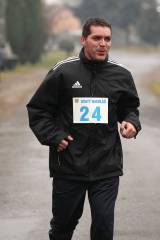 5G6H9402: Foto: V devětadvacátém Silvestrovském běhu ve Svatém Mikuláši zvítězil Dominik Kubec