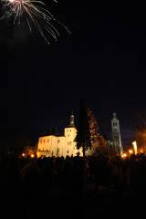 5G6H0249: Foto: Novoroční ohňostroj Kutná Hora letos přesunula na Havlíčkovo náměstí
