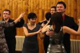 5G6H1227: Foto: Na úvod tanečních pro dospělé si manželé Novákovi připravili blues a rumbu