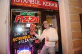 pizza109: Foto: Miluška Bittnerová odstartovala provoz podniku, pizzu pekl i Jiří Krampol