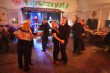 5G6H6672: Foto: Dobrovolní hasiči z Roztěže si zatančili na svém plese v sobotu