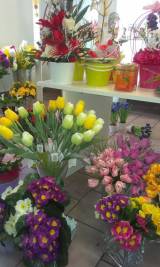 12: "Při tvorbě vazby se držíme současných trendů," říká majitelka Květin ELENA v Kutné Hoře