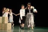 5G6H0846: Foto: Žáci twirlingového týmu Avanti v pátek dvakrát tančili „Zakázanou lásku“