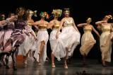 5G6H0940: Foto: Žáci twirlingového týmu Avanti v pátek dvakrát tančili „Zakázanou lásku“