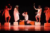 5G6H1203: Foto: Žáci twirlingového týmu Avanti v pátek dvakrát tančili „Zakázanou lásku“