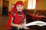 5G6H6895: Foto: V Miskovicích řádily hlavně děti, karneval si užili ale i dospělí