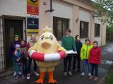 103_1823: Velikonoční jarmark na ZŠ Vrdy přinesl pro nadaci „Pomozte dětem“ přes 20 tisíc korun