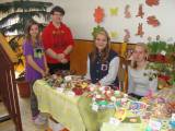 DSC06429: Velikonoční jarmark na ZŠ Vrdy přinesl pro nadaci „Pomozte dětem“ přes 20 tisíc korun