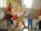 DSC06442: Velikonoční jarmark na ZŠ Vrdy přinesl pro nadaci „Pomozte dětem“ přes 20 tisíc korun