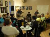 DSCF4743: V kutnohorské kavárně Blues café zaznělo blues v podání St. Johnny tria