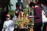 5G6H8677: Foto: Silva a František pomohli dětem z miskovické školky odemknout zahradu