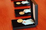 IMG_0392: Foto: Dárci krve převzali stříbrné a zlaté medaile za 20 a 40 bezpříspěvkových odběrů