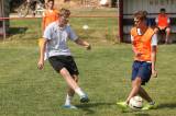 5G6H4415: Foto: Na fotbalovém hřišti v Křeseticích bojují mládežnické týmy ve Fotukre