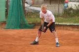 5G6H5661: Foto: V tenisovém turnaji starších žáků zvítězili Filip Kratochvíl a Lucie Králová