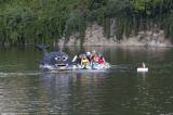 _MG_6833: Foto, video: Hladinu Podmětského rybníku čeřila po domácku vyrobená plavidla