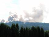 3: Foto: Hasiči v sobotu bojovali s požárem slámy na posekaném poli u Krasoňovic