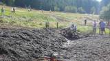 P1130595: Foto, video: O evropský titul motokrosaři bojovali i s překážkami plných bláta